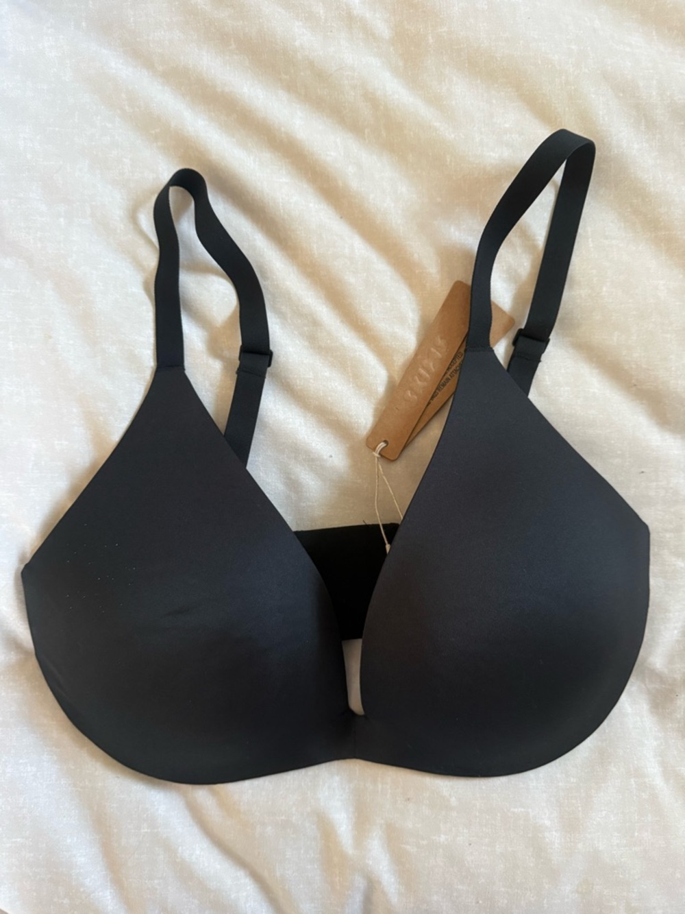 SKIMS WIRELESS FORM SUPER PUSH-UP BRA